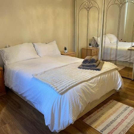 Single And Doubles Rooms Close To Central London Luaran gambar