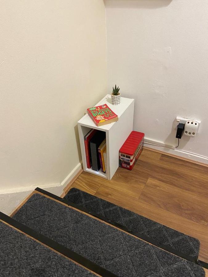 Single And Doubles Rooms Close To Central London Luaran gambar